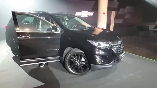 2020款雪佛兰探界者惊艳亮相，黑色和白色两款实拍，你更喜欢哪款