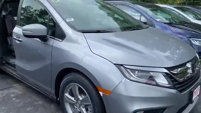 2020款本田奥德赛入库实拍，看到内部空间后，买不买做个参考