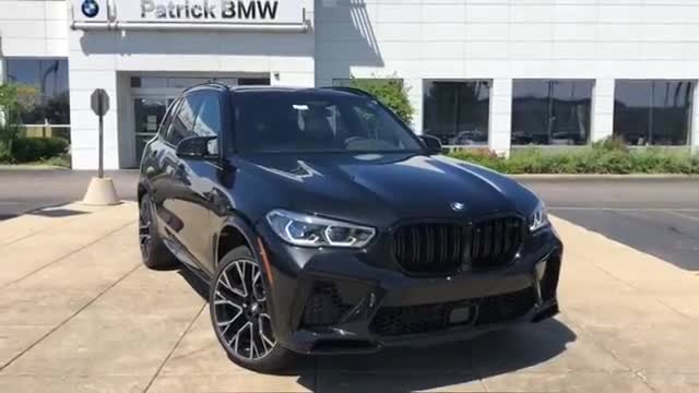 2020款宝马X5M到店实拍，这颜值和内饰，简直太帅了