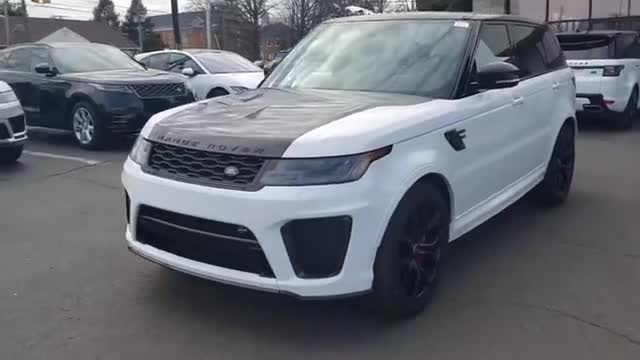 2020款路虎揽胜运动版SVR实拍，这霸气颜值和内饰，简直太帅了