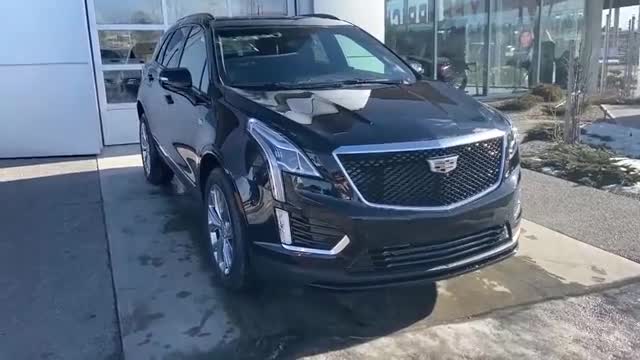 2020款凯迪拉克XT5到店实拍，看到外观和内饰，才知道啥叫改变