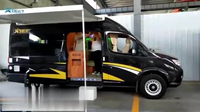 视频：房车又来了，看看这个东风御风房车
