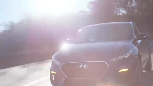 前脸与进气格栅！全新一代现代伊