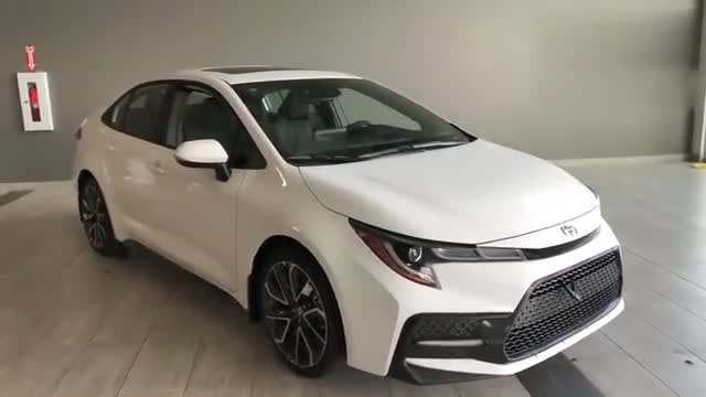 2020款丰田卡罗拉SE抢先实拍，近距