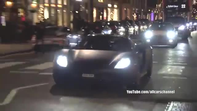 超级跑车国外道路实拍动力十足