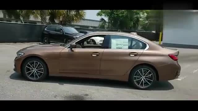 豪华运动标杆实拍新款宝马3系，这