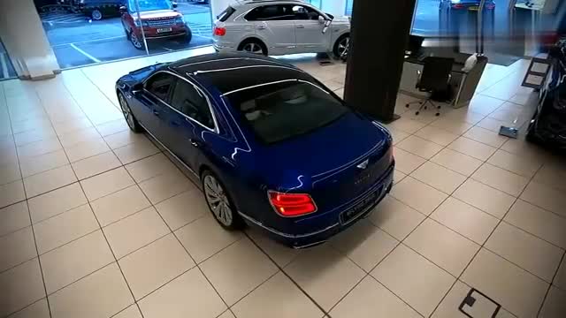 宾利飞驰W12，亮眼颜值简直不要太