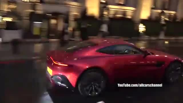 动力十足跑车雨天实拍欣赏豪华