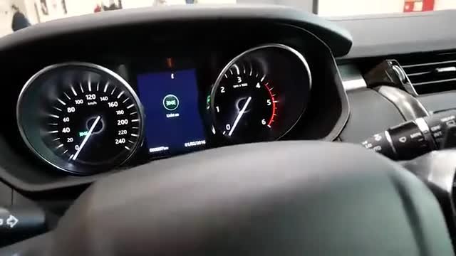 海外媒体实拍2020款New路虎发现！