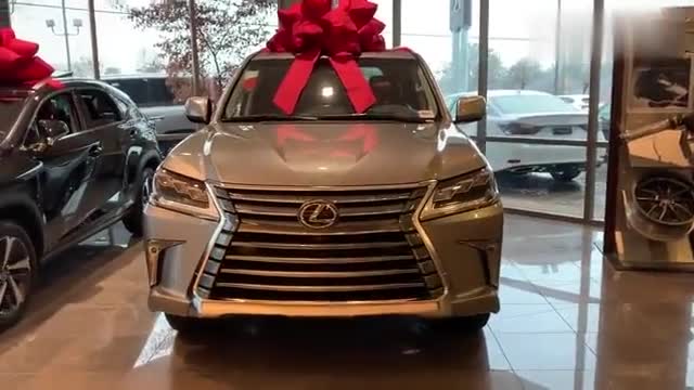 2020款雷克萨斯LX570