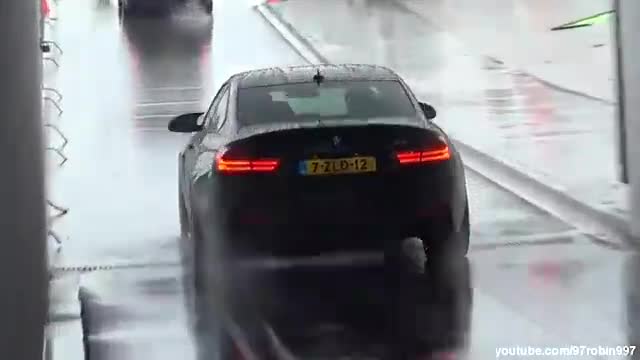 国外实拍改装车游街展示，排气浑