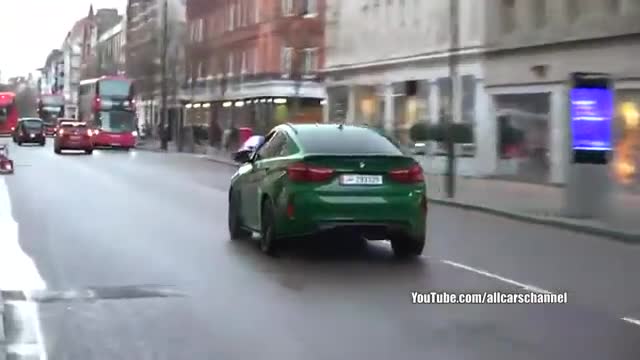 海外街头实拍跑车展示帅气的尾