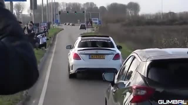 街头实拍各种顶级超跑，每一款都