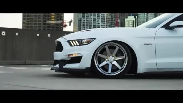 精美改装车展示，福特野马Bagged