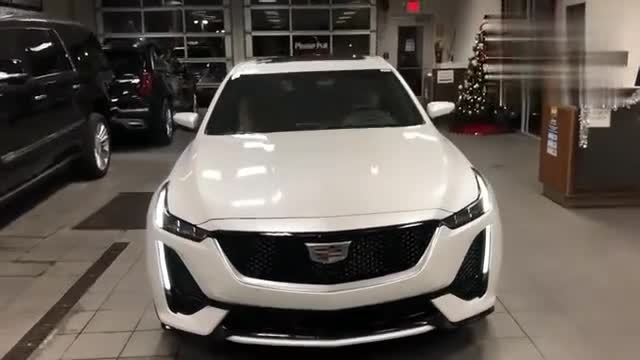 帅气凶悍高端运动座驾，实拍凯迪