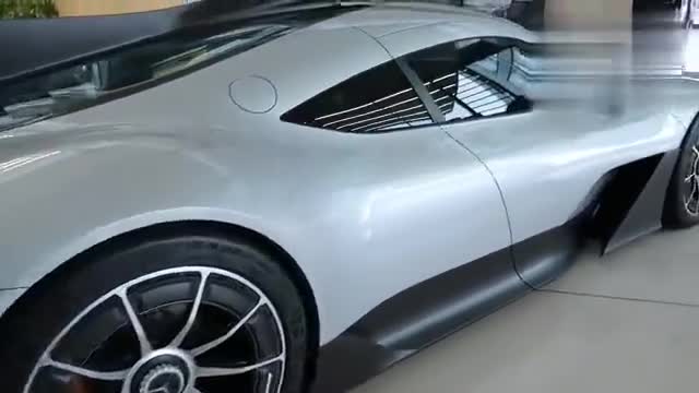 实拍奔驰AMGProjectOne，1014马力全球限