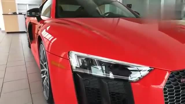 帅得纯粹，内外实拍红色奥迪R8，简