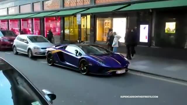 颜色各异的跑车实拍展示魅力的