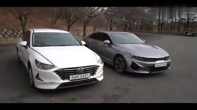 新款现代索纳塔VS新款起亚K5停在一起看谁更帅