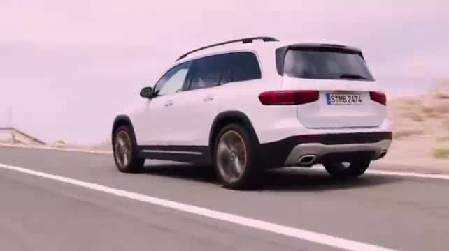 实拍国产奔驰GLB，七座布局，1.3T动力！你想要么