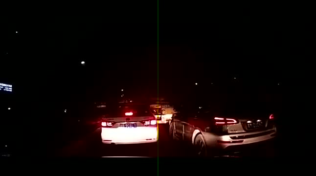 行车记录仪实拍车祸：活了30年头一次见这样的车祸，白车太惨了