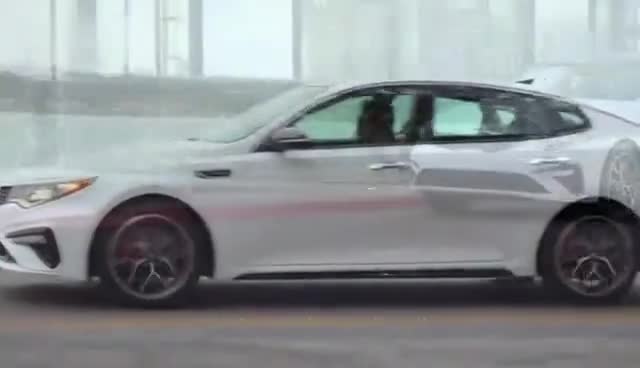 起亚K5全新换代！LED大灯非主流,腰