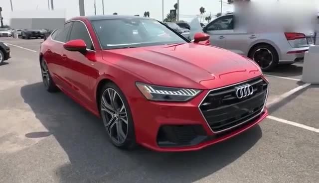 豪华运动大红轿跑，实拍奥迪A7