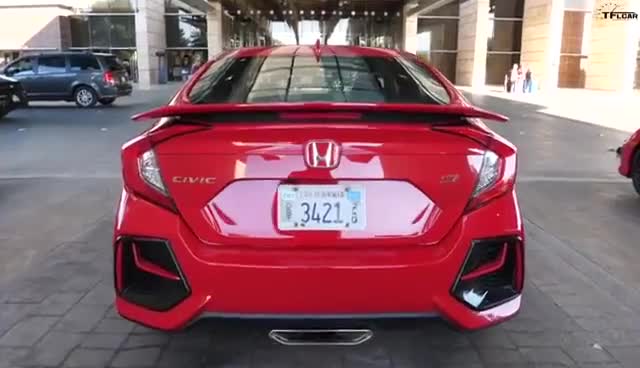 帅气简约的尾部，全新一代本田Civ