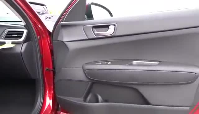 驾驶舱展示，全新2020款起亚OptimaS