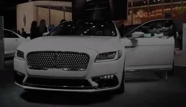 全新林肯大陆对开门版，对开门里，除了劳斯莱斯，就服它！