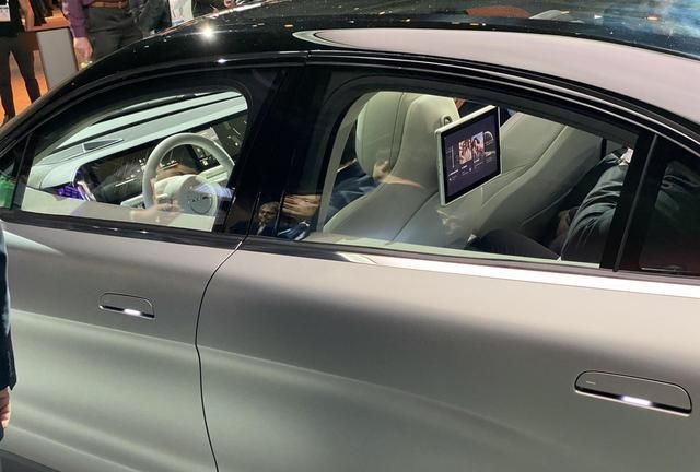 CES2020：整车充满科技感索尼首款电动车VISION-S现场图赏