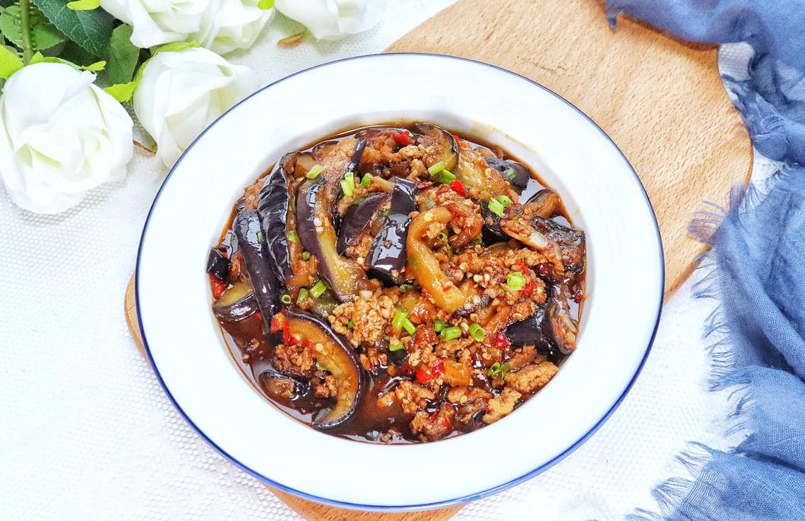 香喷喷的肉末茄子,简单好做,超下饭,吃一口回味无穷