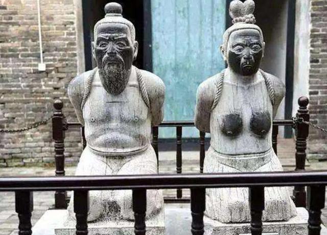 秦桧夫妇干了啥事为何以跪像出现在世人面前今雕像在哪