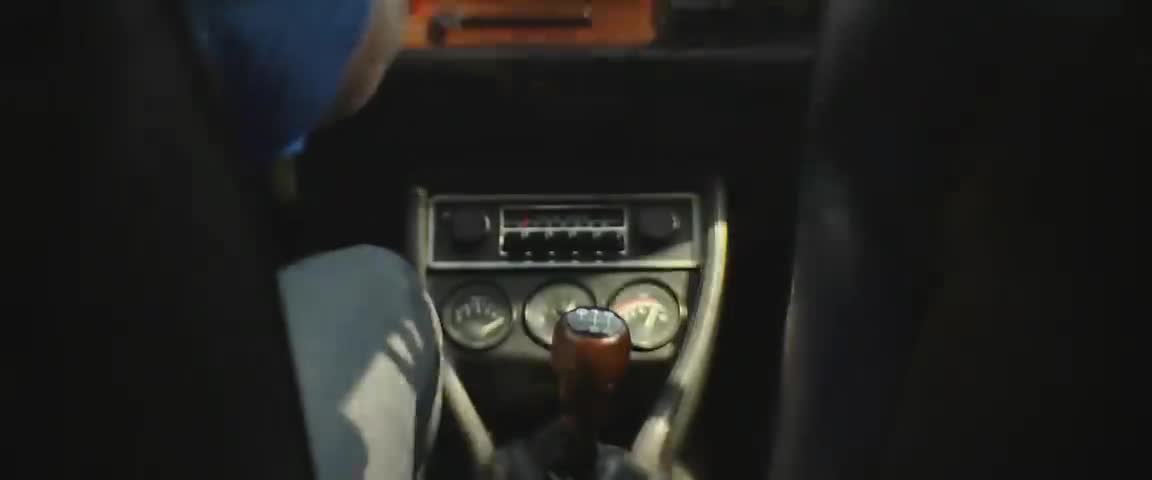 喜欢旅行车的你，建议看看奥迪拍摄的走心视频。