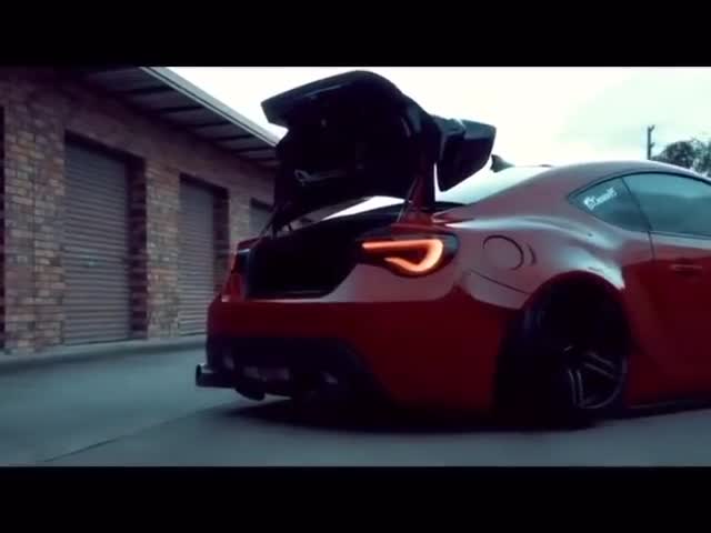 丰田最强小钢炮，王者风范十足！