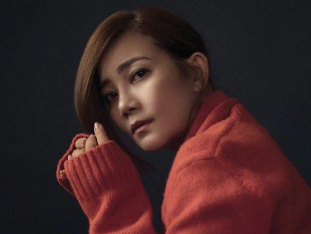41岁梁静茹承认离婚:你足够美好,离婚就不是结束