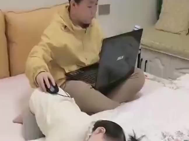 事实告诉你,作为哥哥,千万不要惹家里穿尿不湿的,你