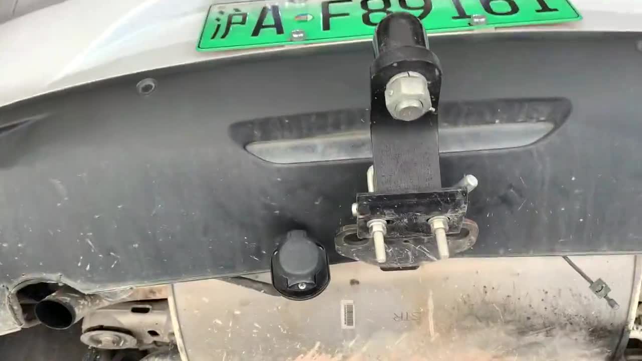 比亚迪唐DM底盘全览，海边冲浪已经过了2个月，看下上锈没有