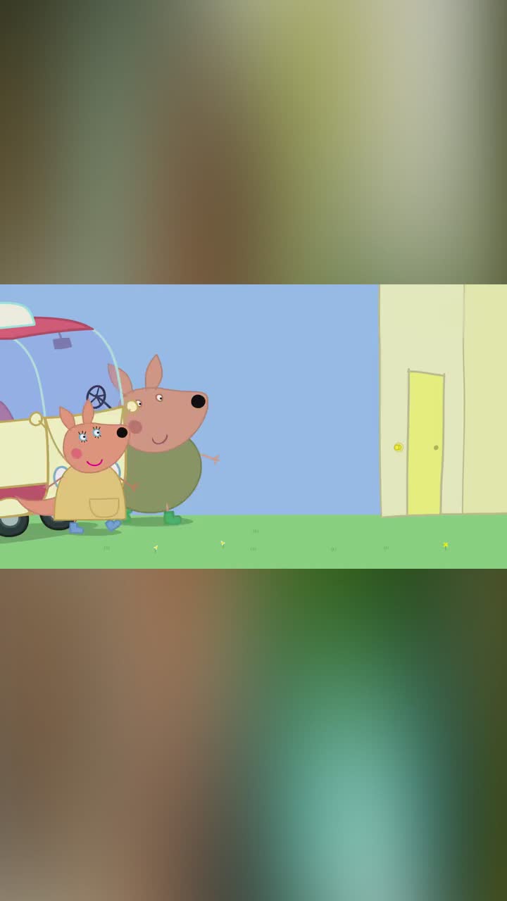 小猪佩奇:袋鼠弟弟真傲娇,都不下地的,只会待在妈妈的