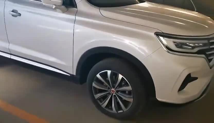 荣威RX5MAX外观怎么样？车主实拍