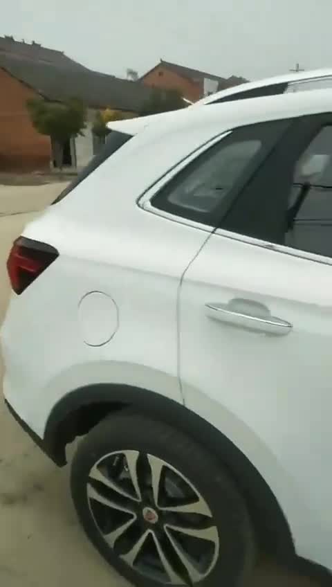 荣威RX3外观怎么样？车主实拍值得