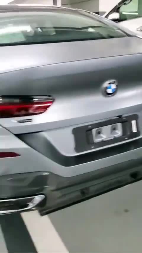 新款BMW840i运动版四门轿跑8系