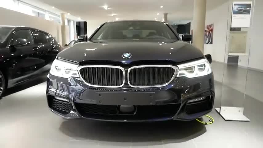 2020款宝马5系530e到店实拍，质感爆棚，空间大，适合家用！