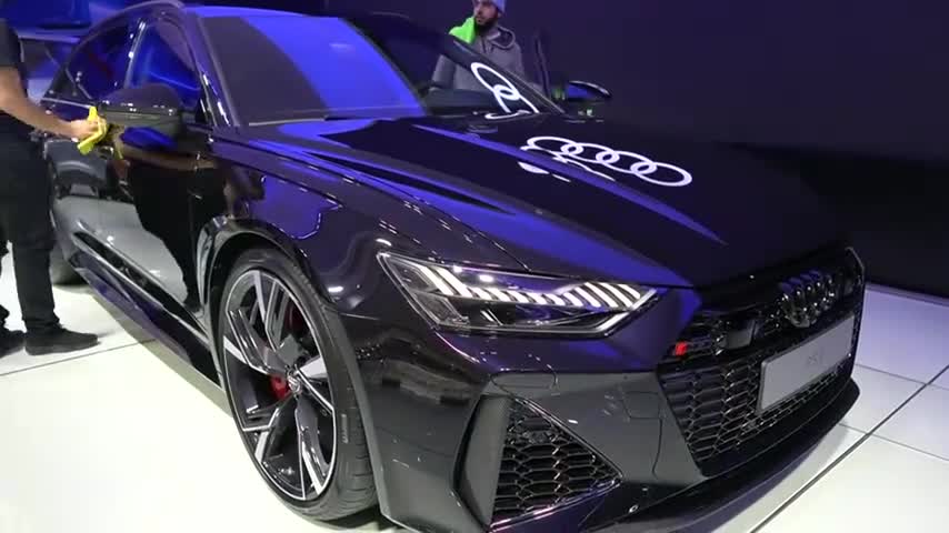 高清实拍2020款奥迪RS6Avant