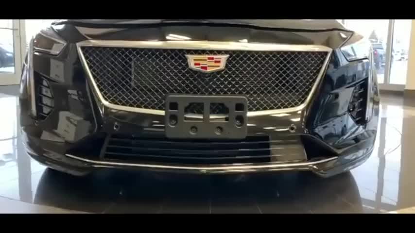 2020款凯迪拉克CT6-V到店实拍，打开车门看到内饰，我彻底心动了