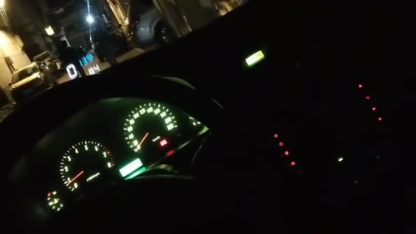 向新款车看齐，实现仪表常亮，开