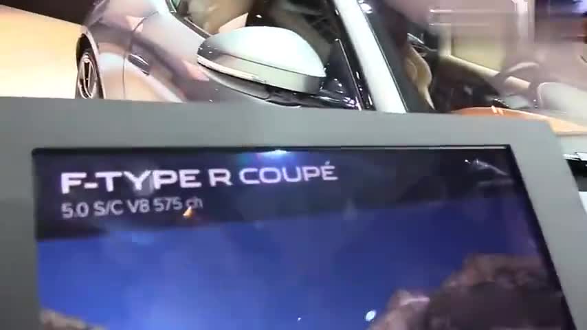 2020款全新捷豹FType