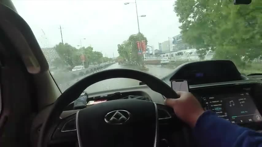 房车首次保养，该注意哪些规定？表哥房车美食vlog