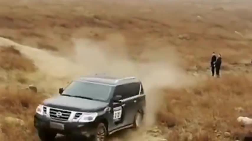 老板的途乐疯狂玩车，5秒后精彩瞬间发生