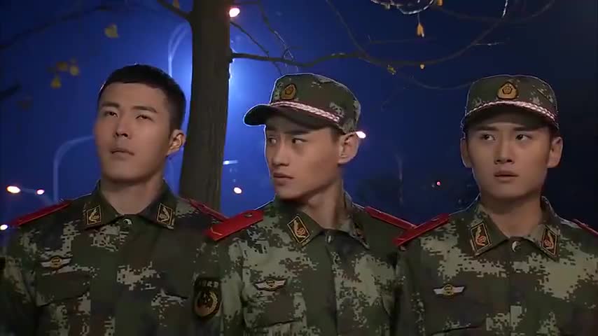 00:00 04:02 04:02 为您推荐 火线英雄:女友专门来找二宝,二宝却让她